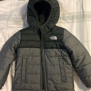 North face reversible jacket size 4T
